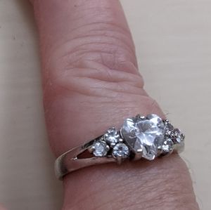 Timeless Silver Ring with Brilliant Stones